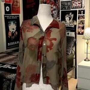 beautiful darling silk blouse with pearl button-up closure and sleeves silk